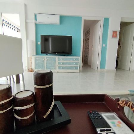 Apartamento Cabo Azul Playa Campello El Campello Luaran gambar